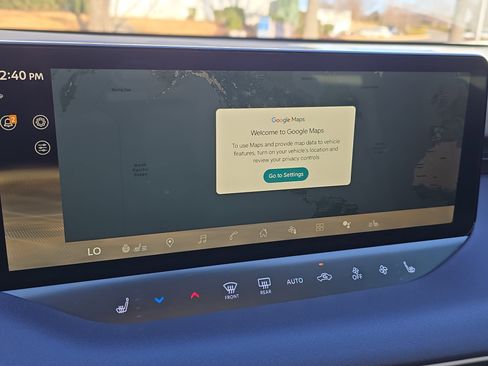 New 2026 Nissan Leaf Platinum+ w/ Floor Mat Package (Platinum+) image 22