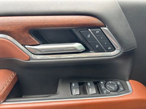 Used 2025 GMC Sierra 2500 Denali Ultimate image 59