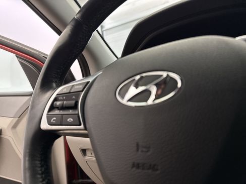 Used 2019 Hyundai Sonata SEL FWD image 17