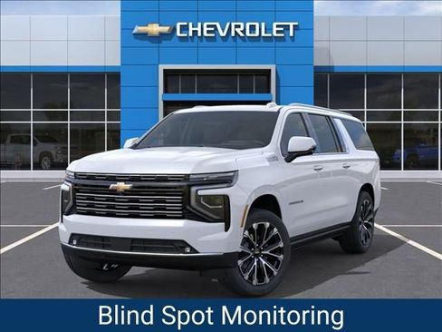New 2026 Chevrolet Suburban High Country AWD/4WD image 6