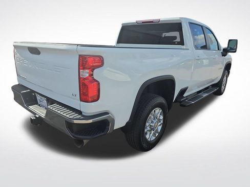 Used 2023 Chevrolet Silverado 2500 LT w/ Convenience Package AWD/4WD image 5