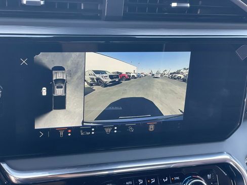 New 2026 GMC Sierra 2500 Denali Ultimate AWD/4WD image 13