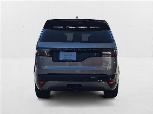 New 2025 Land Rover Discovery Dynamic SE AWD/4WD image 6