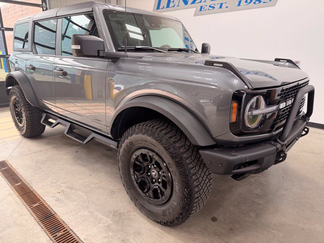 Used 2024 Ford Bronco Wildtrak AWD/4WD image 2