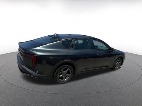 Used 2025 Kia K4 FWD image 15