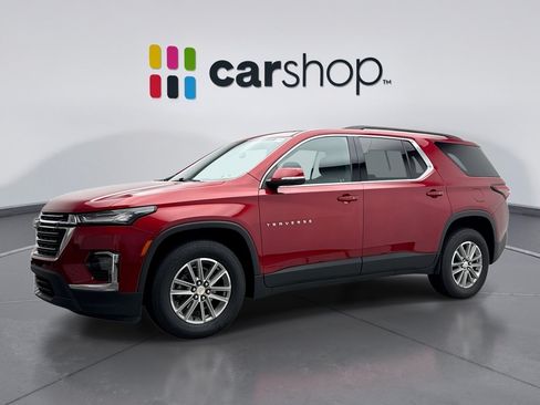 Used 2023 Chevrolet Traverse LT w/ LPO, Floor Liner Package AWD/4WD image 1