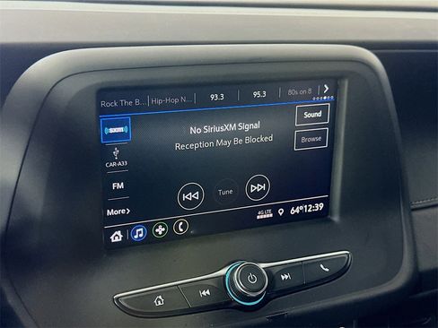 Used 2020 Chevrolet Camaro LT image 29