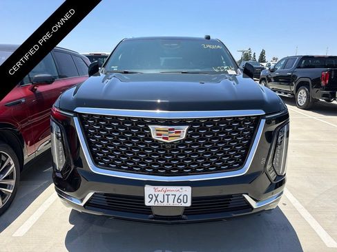 Used 2026 Cadillac Escalade ESV Luxury AWD/4WD image 1