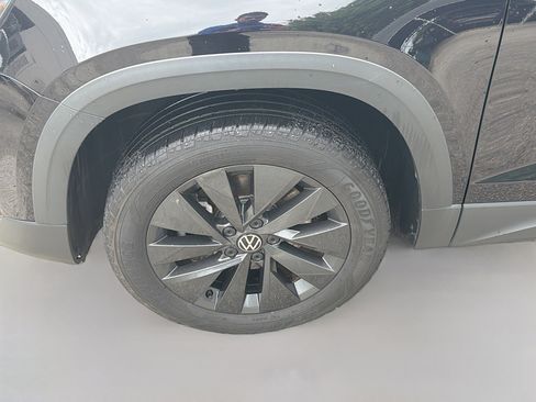 Used 2023 Volkswagen Taos S image 35