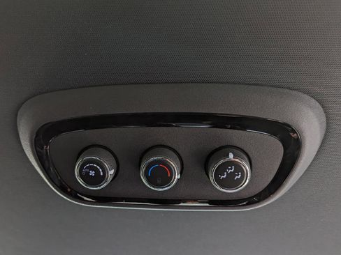 Used 2022 Dodge Durango GT image 40