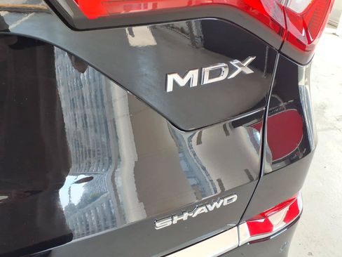 Used 2024 Acura MDX SH-AWD w/ Technology Package image 17