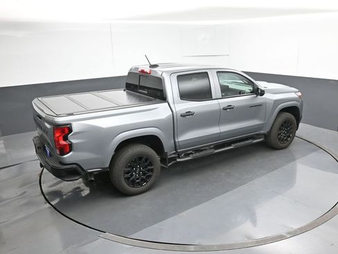 Used 2025 Chevrolet Colorado W/T w/ WT Custom Package image 45
