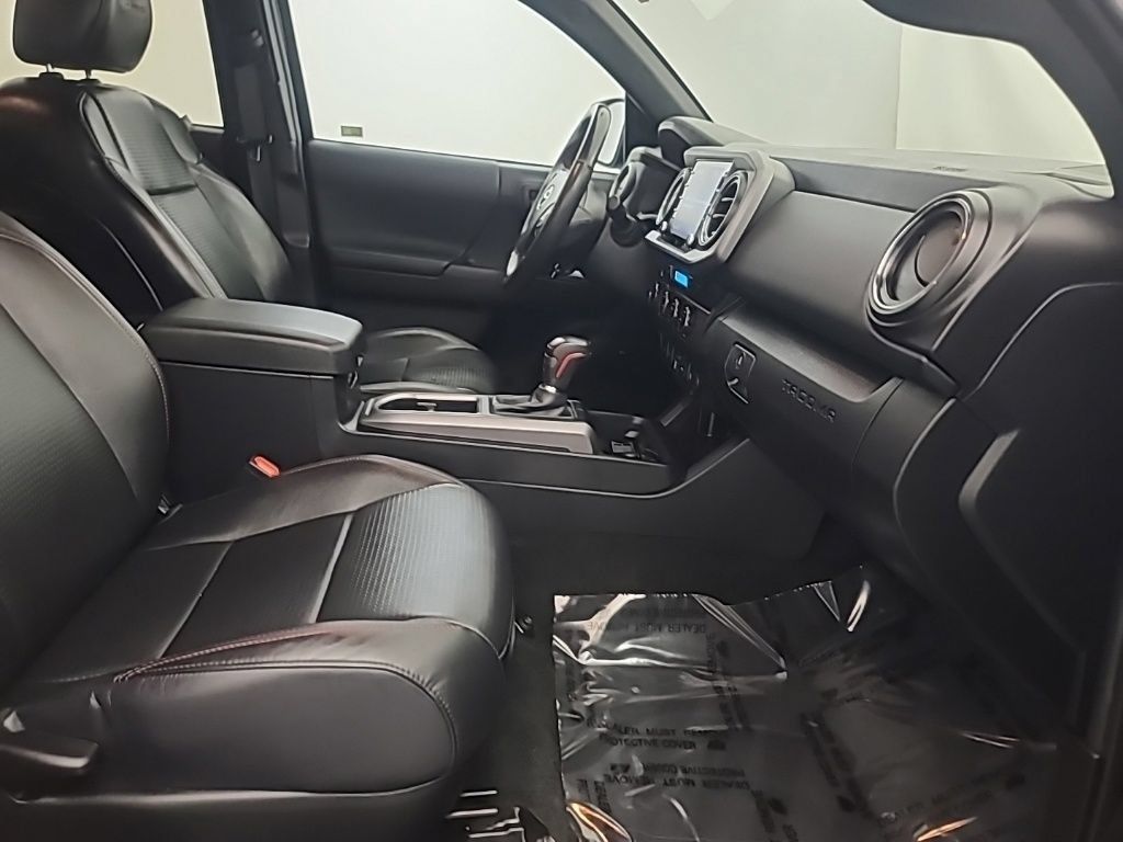 Used 2023 Toyota Tacoma TRD Pro AWD/4WD image 16