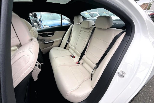 Used 2026 Mercedes-Benz C 300 4MATIC Sedan image 17