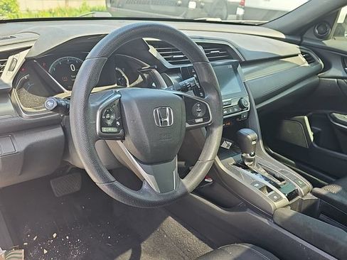 Used 2018 Honda Civic EX image 11