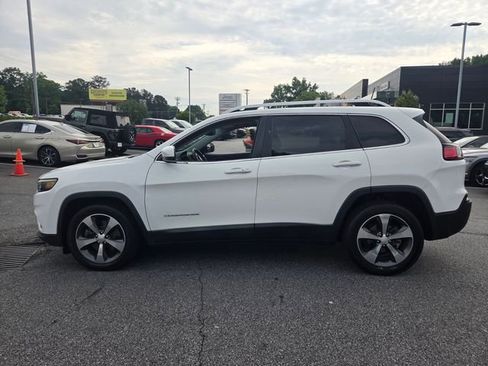 Used 2019 Jeep Cherokee Limited FWD image 4