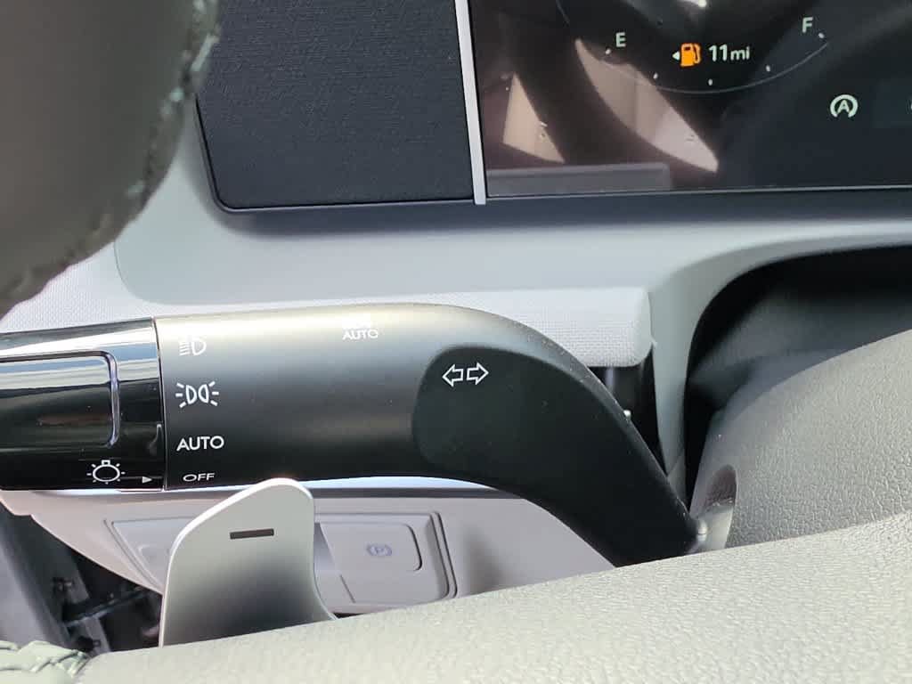 New 2026 Hyundai Tucson Limited FWD image 28