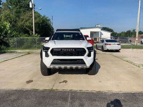New 2025 Toyota Tacoma 4x4 Double Cab Hybrid w/ Tow Tech Package image 8