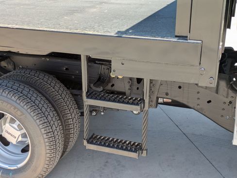 New 2025 GMC Sierra 3500 Pro w/ Convenience Package image 36