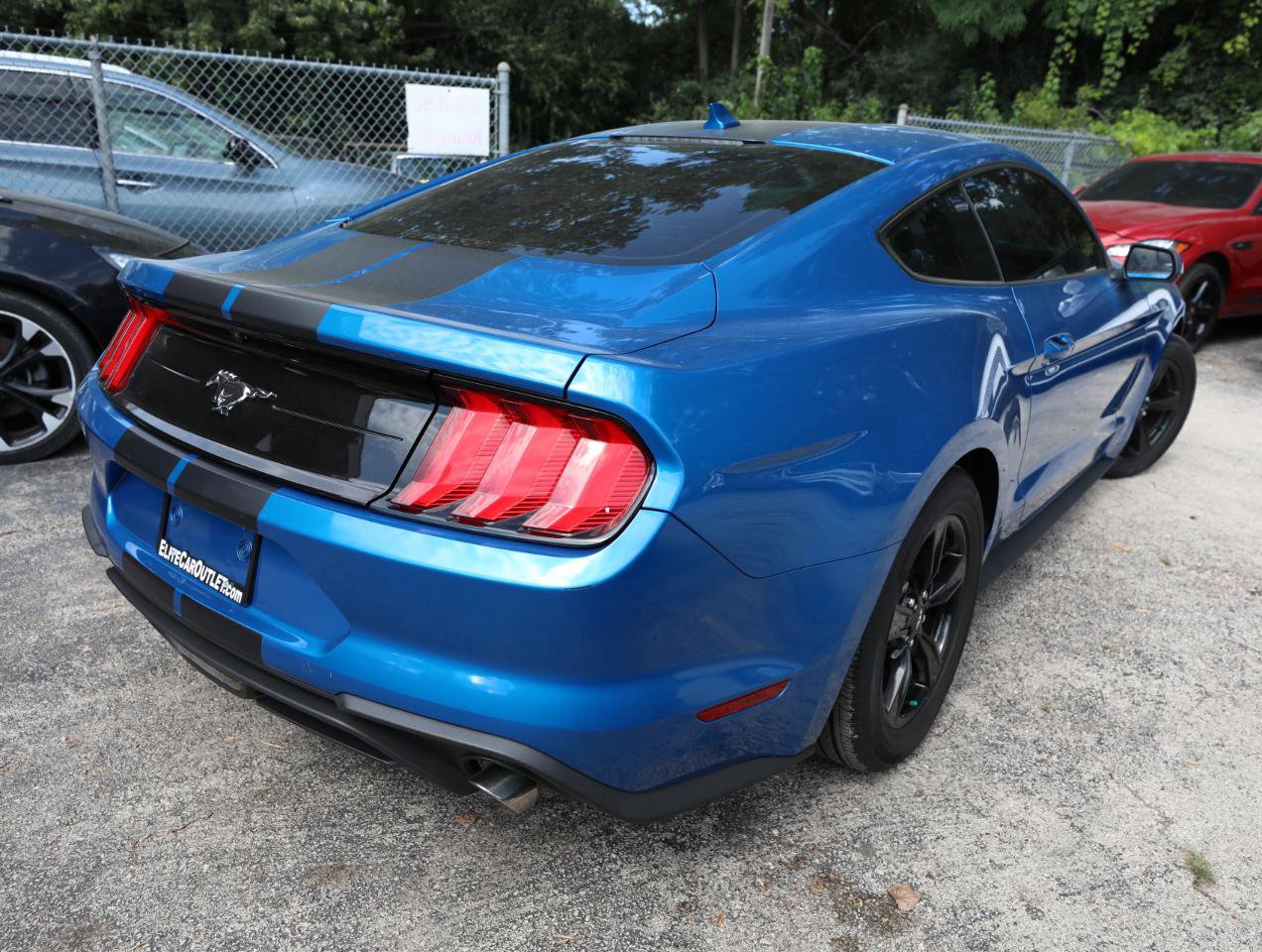 Used 2020 Ford Mustang Coupe RWD image 6