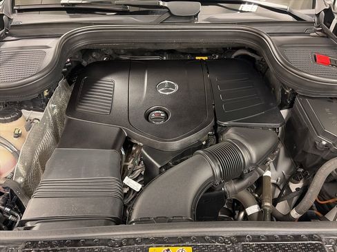 Certified 2024 Mercedes-Benz GLE 350 4MATIC image 9