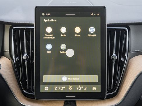 New 2026 Volvo XC60 B5 Ultra w/ Protection Package Premier image 22