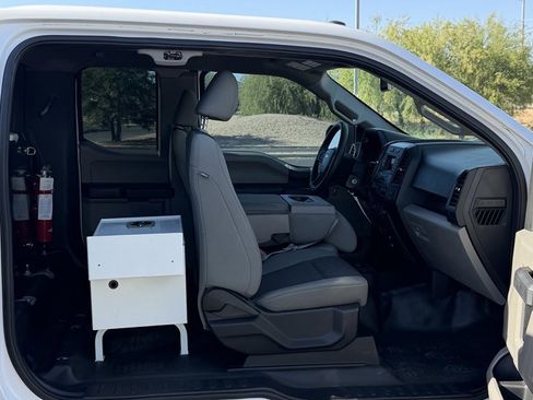 Used 2018 Ford F150 XL w/ Equipment Group 101A Mid RWD image 19