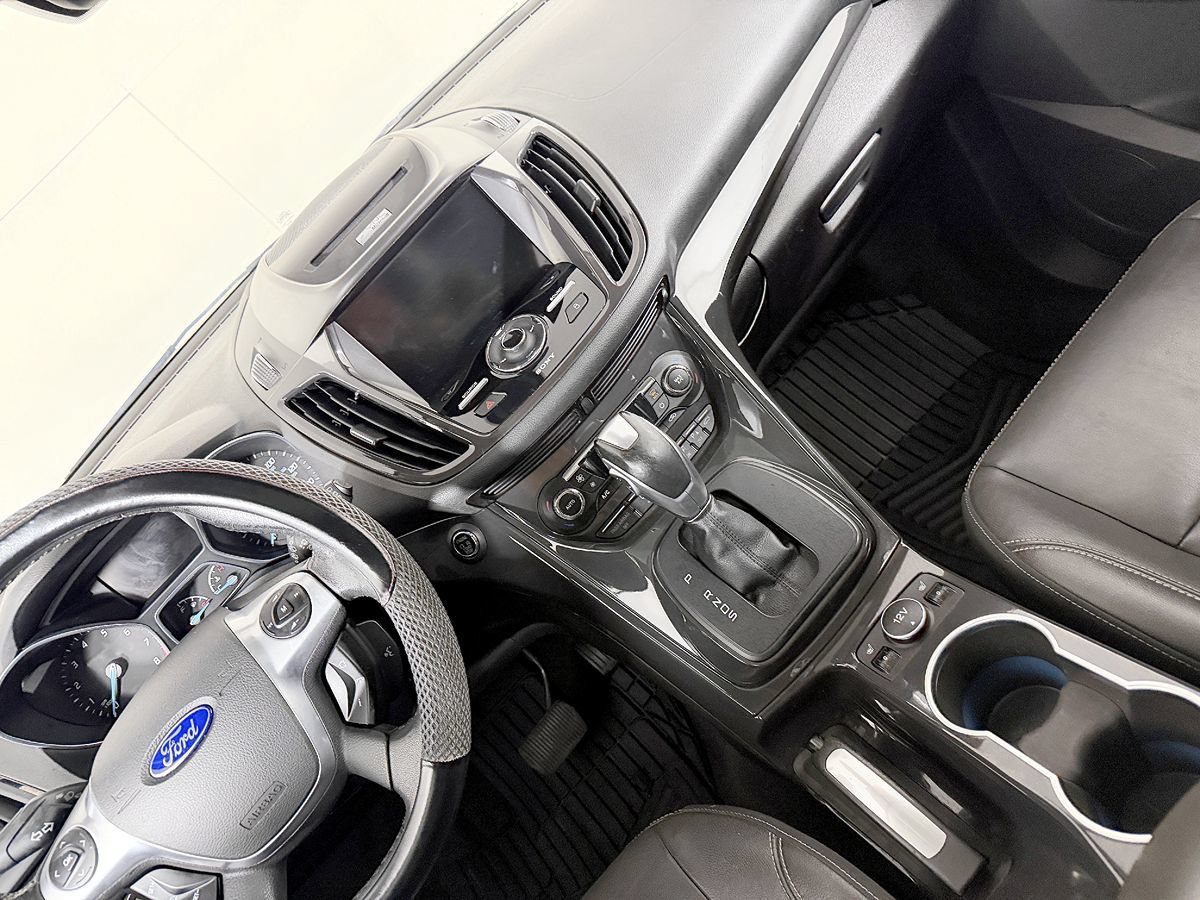 Used 2014 Ford Escape Titanium w/ Equipment Group 401A AWD/4WD image 55