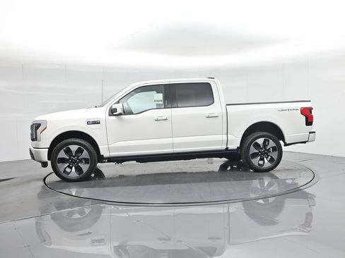 New 2025 Ford F150 Lightning Platinum image 38