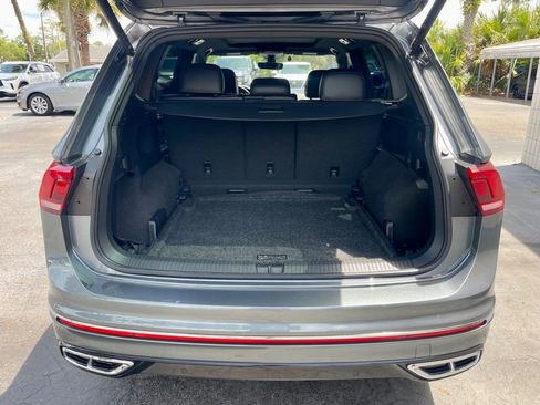 Used 2024 Volkswagen Tiguan SEL R-Line AWD/4WD image 5