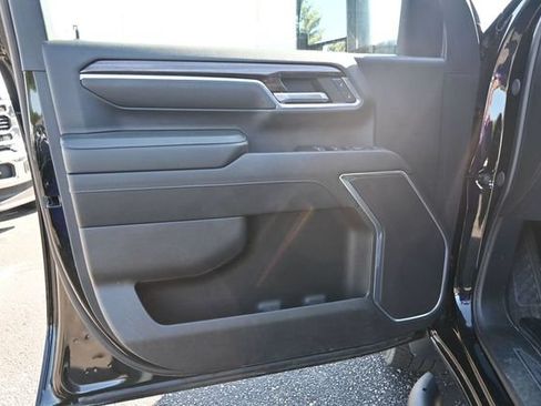 Used 2024 Chevrolet Silverado 3500 LT w/ Midnight Edition AWD/4WD image 19
