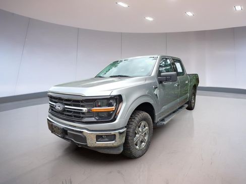 Used 2025 Ford F150 XLT w/ Equipment Group 301A Standard AWD/4WD image 2