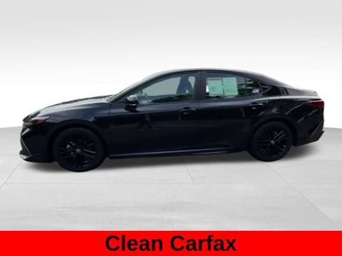 Used 2026 Toyota Camry SE w/ Convenience Package FWD image 3