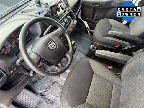 Used 2019 RAM ProMaster 3500 w/ Premium Appearance Group image 4