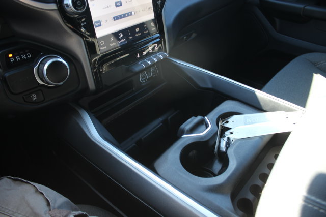 Used 2024 RAM 1500 Big Horn RWD image 13