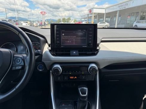 Used 2020 Toyota RAV4 XLE w/ Convenience Package AWD/4WD image 23