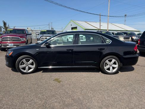 Used 2014 Volkswagen Passat 1.8T Wolfsburg Edition FWD image 6