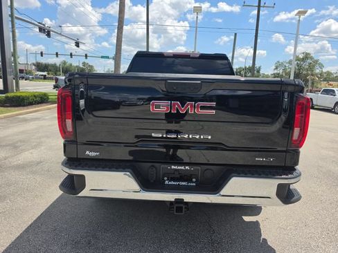 Used 2025 GMC Sierra 1500 SLT RWD image 4
