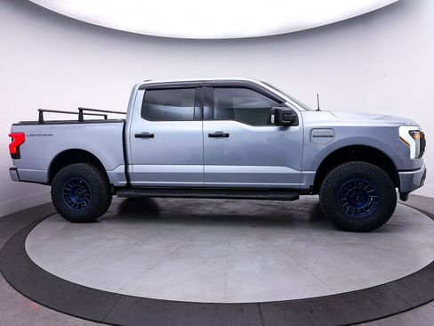 Used 2022 Ford F150 Lightning Lariat w/ Max Trailer Tow Package image 41