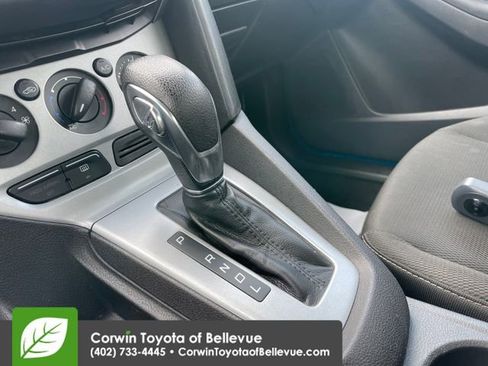 Used 2012 Ford Focus SE FWD image 13