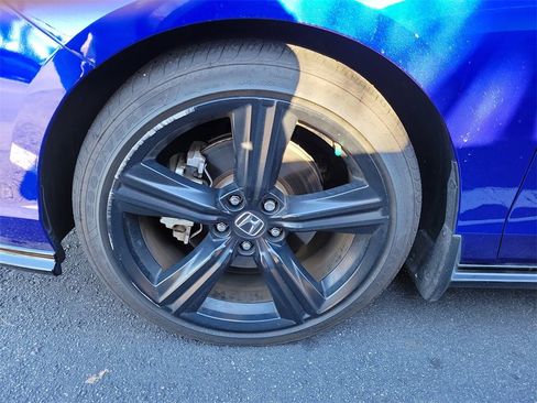 Used 2023 Honda Accord Sport image 5