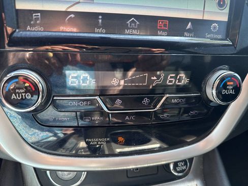 Used 2018 Nissan Murano SL image 47