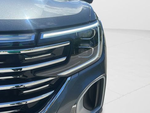 Used 2025 Volkswagen Atlas SEL image 35