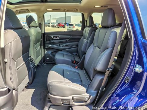 New 2026 Subaru Ascent Limited AWD/4WD image 11