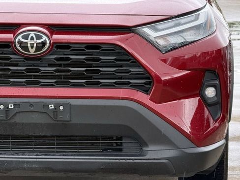 Used 2024 Toyota RAV4 XLE Premium FWD image 9