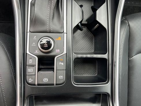 Used 2025 Kia Sorento S AWD/4WD image 36