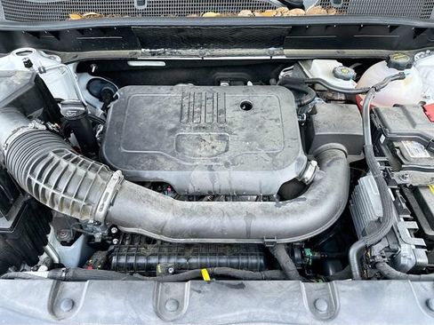Used 2025 Chevrolet Blazer LT FWD image 28