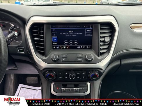 Used 2022 GMC Acadia SLE w/ Driver Convenience Package image 18