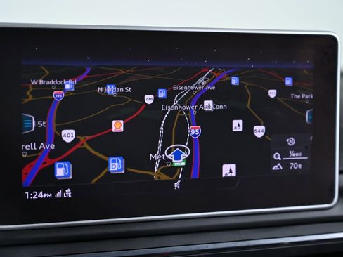 Used 2017 Audi A4 2.0T Ultra Premium w/ Audi MMI Navigation Plus image 17