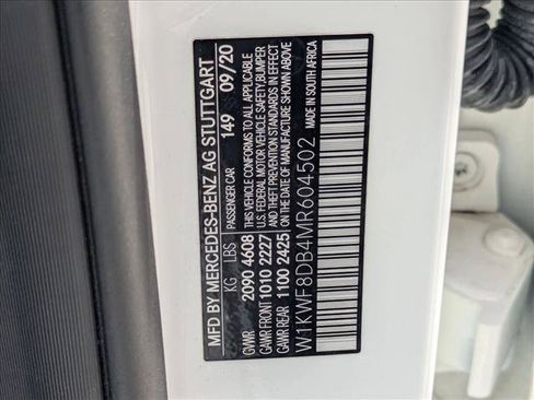Used 2021 Mercedes-Benz C 300 Sedan image 25